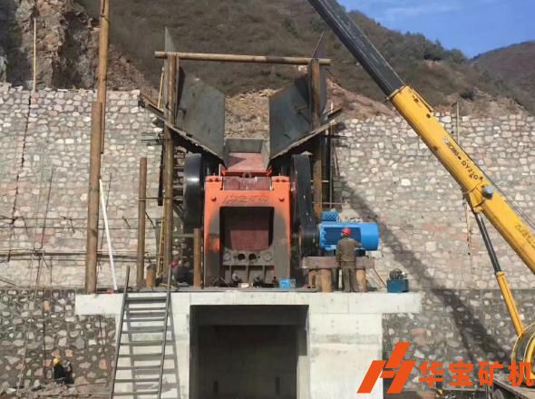 陜西寶雞市順通達礦業(yè)時(shí)產(chǎn)1000噸破碎機 陜西寶雞市順通達礦業(yè)時(shí)產(chǎn)1000噸破碎機